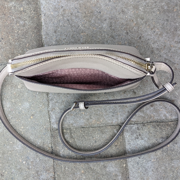 Kate Spade Dome Crossbody Purse - Picture 5 of 9